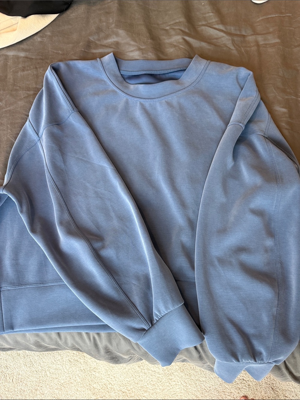 Lululemon Perfectly Oversized Crop Crew Softstreme